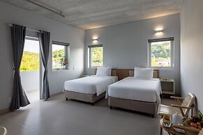 The Up Hotel Phu Quoc Island - The Poolside Escape