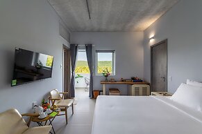 The Up Hotel Phu Quoc Island - The Poolside Escape
