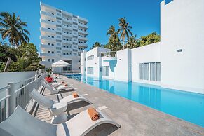 The Up Hotel Phu Quoc Island - The Poolside Escape