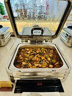 The Up Hotel Phu Quoc Island - The Poolside Escape