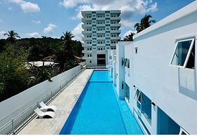 The Up Hotel Phu Quoc Island - The Poolside Escape