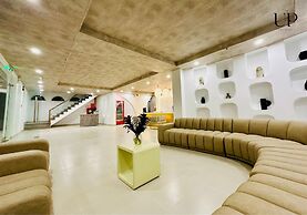 The Up Hotel Phu Quoc Island - The Poolside Escape