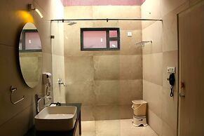 Teakwood Gir Forest Resort