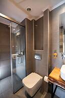 Drakatos Apartment 1B X