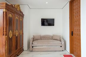 TwoSpaces Living at deRos Resort & Cafe