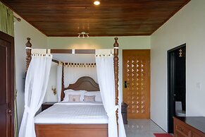 TwoSpaces Living at deRos Resort & Cafe