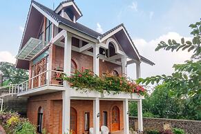 TwoSpaces Living at deRos Resort & Cafe