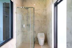 TwoSpaces Living at deRos Resort & Cafe