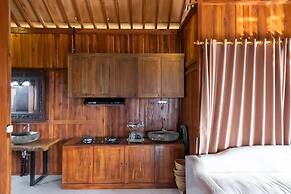 TwoSpaces Living at deRos Resort & Cafe