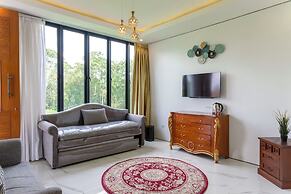 TwoSpaces Living at deRos Resort & Cafe