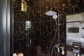 TwoSpaces Living at deRos Resort & Cafe