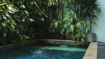 Premier Umalas Villas