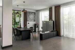 Premier Umalas Villas