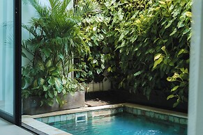 Premier Umalas Villas