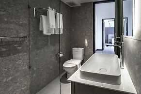 Premier Umalas Villas