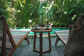 Premier Umalas Villas