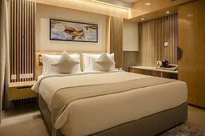 HOTEL LAKE VIEW
