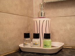 Hotel Om International