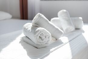 Wave Seaside Apartment