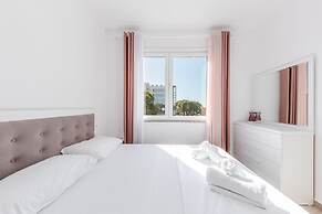 Wave Seaside Apartment