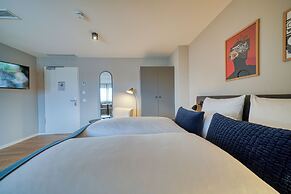 INA Boutique Hannover-Linden - Digital Access