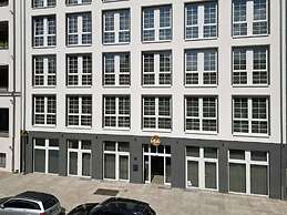 INA Boutique Hannover-Linden - Digital Access