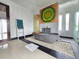 Belvilla Bunga Matahari Ceking Rice Terrace