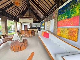 Belvilla Bunga Matahari Ceking Rice Terrace