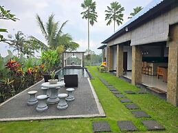 Belvilla Bunga Matahari Ceking Rice Terrace