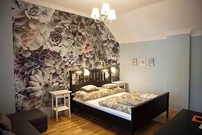Hunyadi Panzió-Apartman