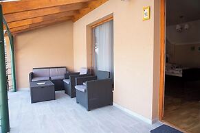 Hunyadi Panzió-Apartman