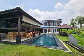 Belvilla Kasuari Tirta Empul Temple