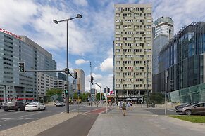 Studio Warsaw City Center by Renters
