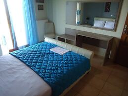 Traditional Villa Gardenia in Skiathos