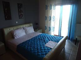 Traditional Villa Gardenia in Skiathos