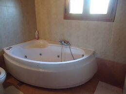 Traditional Villa Gardenia in Skiathos