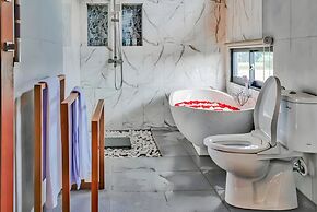 Belvilla Alana Monkey Forest