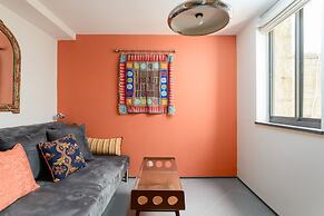 Luxury Duplex with Rooftop by FeelHome