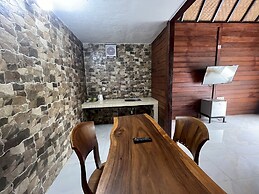 Belvilla Darshana Bali Zoo