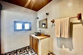 Belvilla Chaitanya Niketan