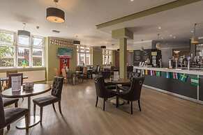 Crewe Arms Hotel