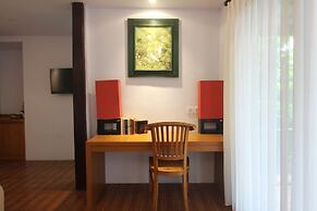 Belvilla Serenity Resort