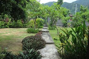 Belvilla Serenity Resort