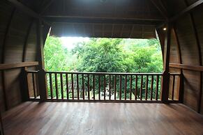 Belvilla Serenity Resort