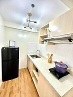 Seawind Condo 2 BR Near Airport & Samal