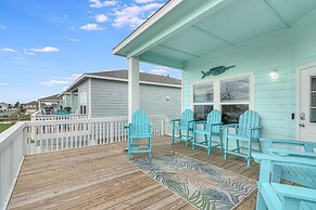 Dolphin Deck Or120 3 Bedroom Home by RedAwning