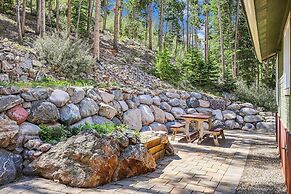 Silver Shekel Retreat 5 Bedroom Home by RedAwning