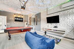 Game Room, Pool & Spa: Disney Area Getaway!