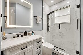 Game Room, Pool & Spa: Disney Area Getaway!