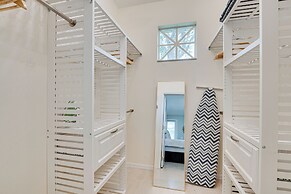 Game Room, Pool & Spa: Disney Area Getaway!